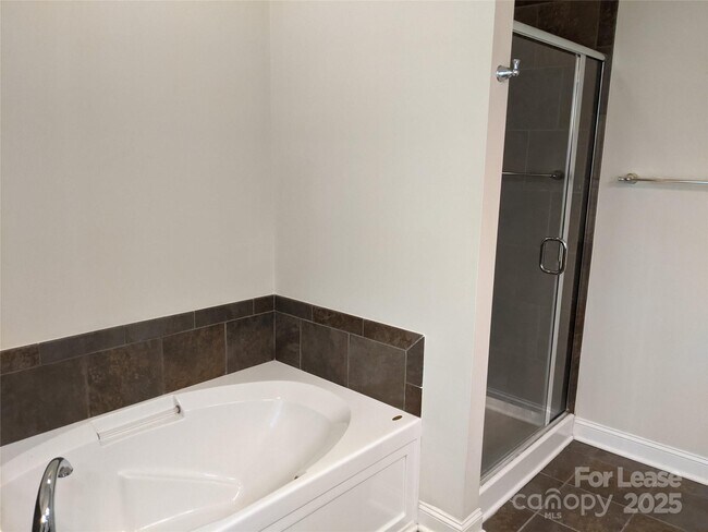 Building Photo - 119 Steinbeck Wy