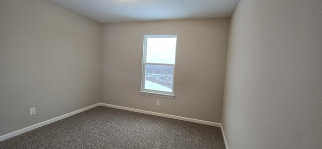 Building Photo - 3374 Buckeye Trl