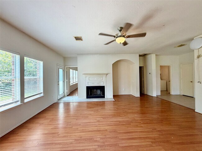Building Photo - 2305 Ames St