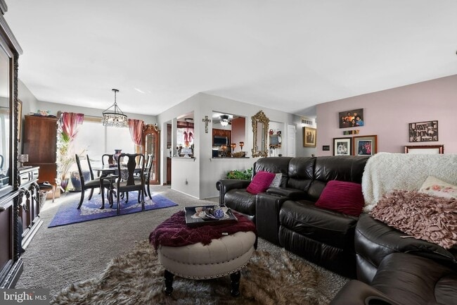 Building Photo - 14 Halo Ave