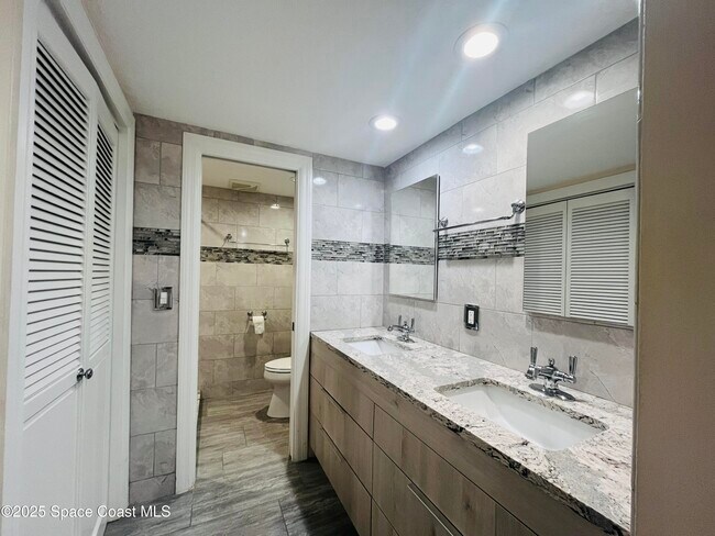 Building Photo - 115 Indian River Dr