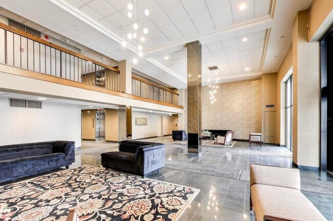 Building Photo - 6340 Americana Dr