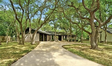 Building Photo - 608 Franklin Dr