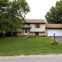Building Photo - 22 Sunny Hill Dr