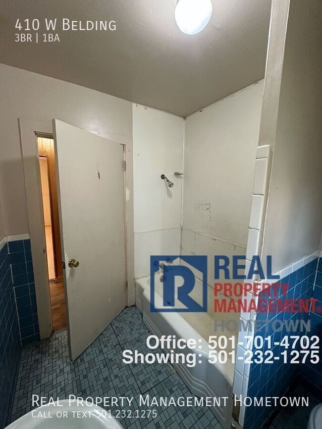 Building Photo - 410 W Belding-