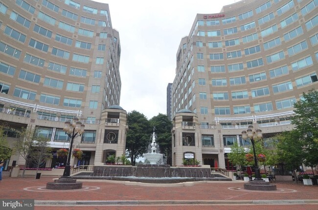 Building Photo - 12000 Market St