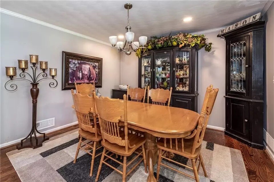Building Photo - Room in Single Family Home on Morgan Rd