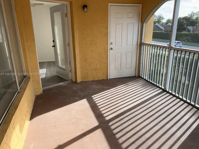 Building Photo - 2662 NW 33rd St