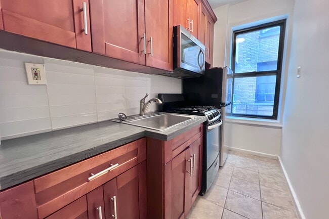 Floorplan - 213 Bennett Avenue