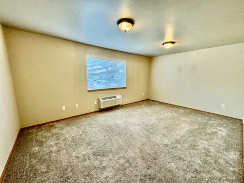 Building Photo - 1805 Wyoming St