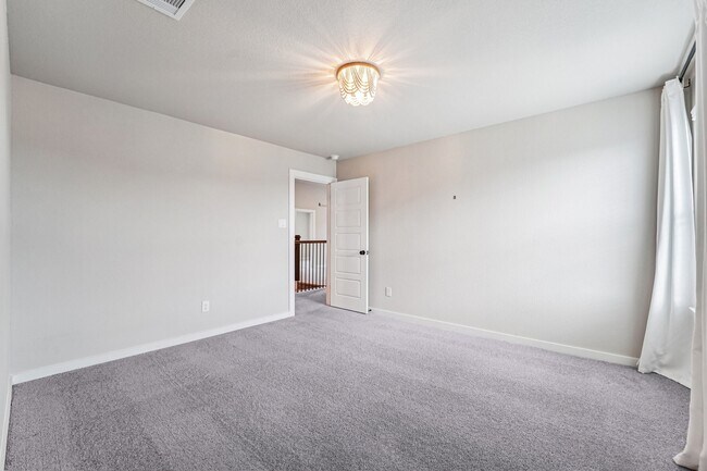 Building Photo - 15011 Red Buckeye Dr