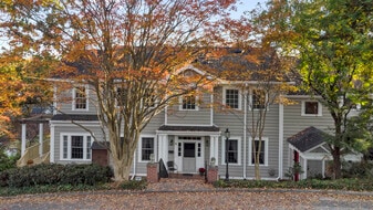 Building Photo - 4 Ansley Dr NE