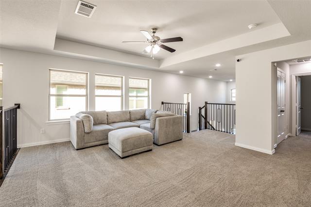 Building Photo - 8468 Wembley