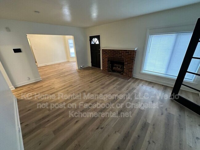 Building Photo - 4748 Eastern Ave