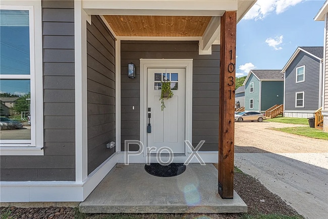 Building Photo - 3119 W Tulsa St