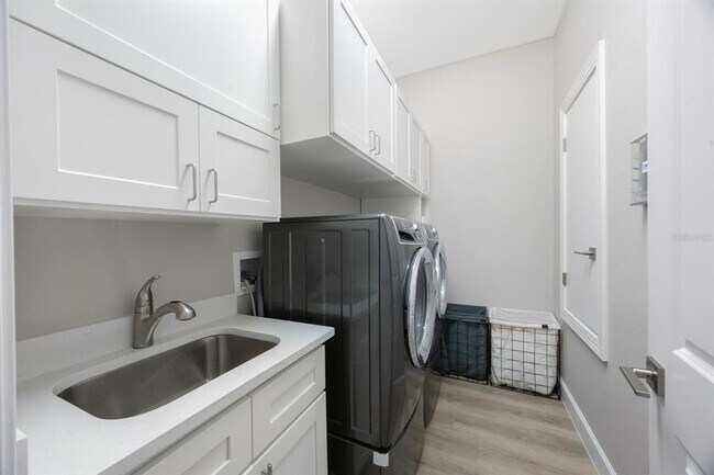 Building Photo - 789 Grand Cypress Ln