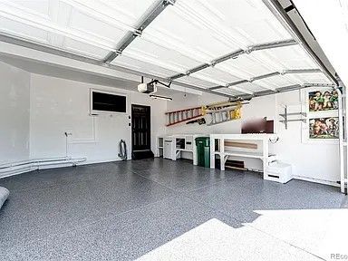 Building Photo - 3383 Mt Royal Dr