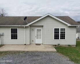 Building Photo - 255 Underwood St