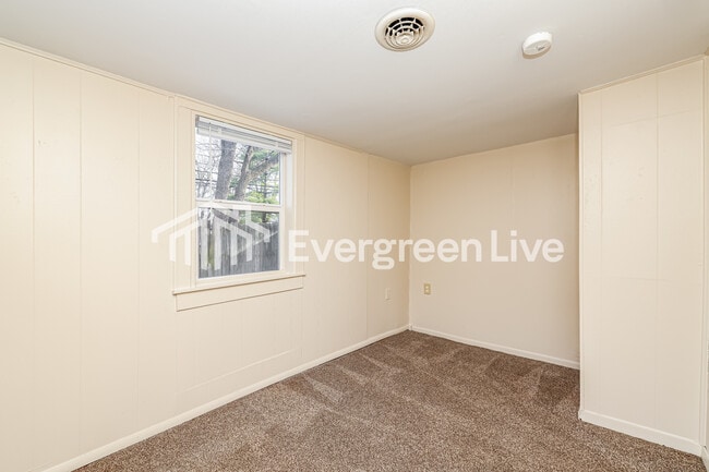 Building Photo - 1924 Culver Ave