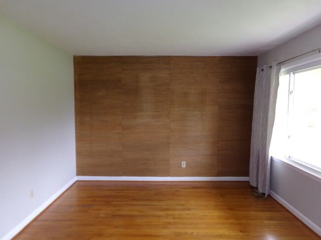 Building Photo - Charming Home in Havelock