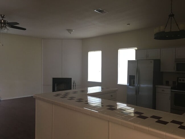 Building Photo - 3/2/2 Chapell Hill ISD