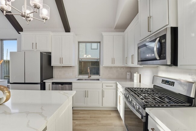 Building Photo - 7031 Snow Finch Ln