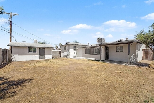 Building Photo - 3519 W Orchid Ln