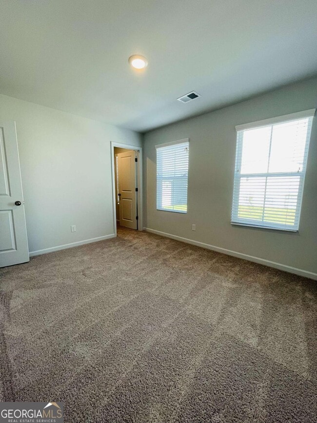 Building Photo - 160 Founders Dr