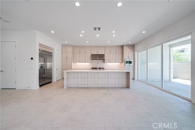 Building Photo - 121 Wild Flower