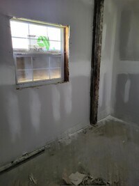 Building Photo - 5467 Queen Mary Ln