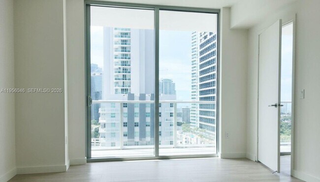 Building Photo - 1100 S Miami Ave