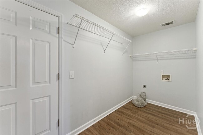 Building Photo - 161 Marshview Dr