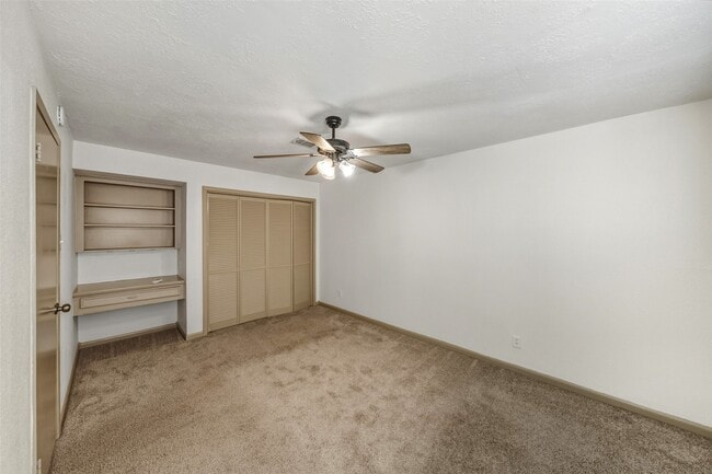 Building Photo - 205 Granberry St