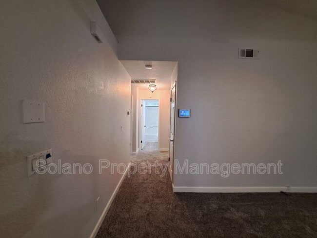 Building Photo - 357 Shannon Dr