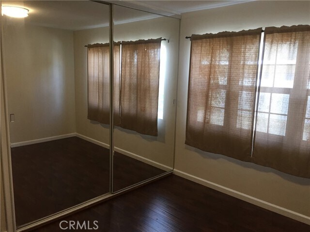 Building Photo - 4216 E 15th St