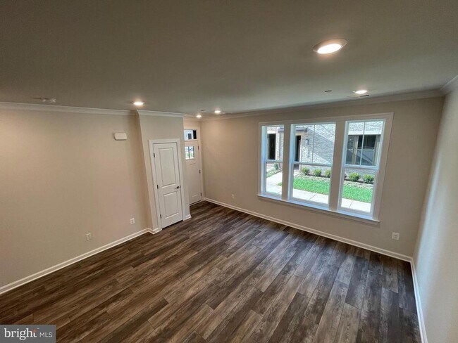 Building Photo - 20687 Heron Landing Dr