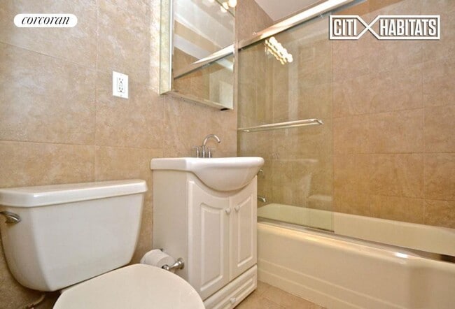 Building Photo - 420 E 55th St