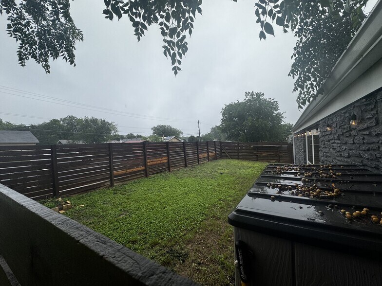 Building Photo - 4411 Teri Rd