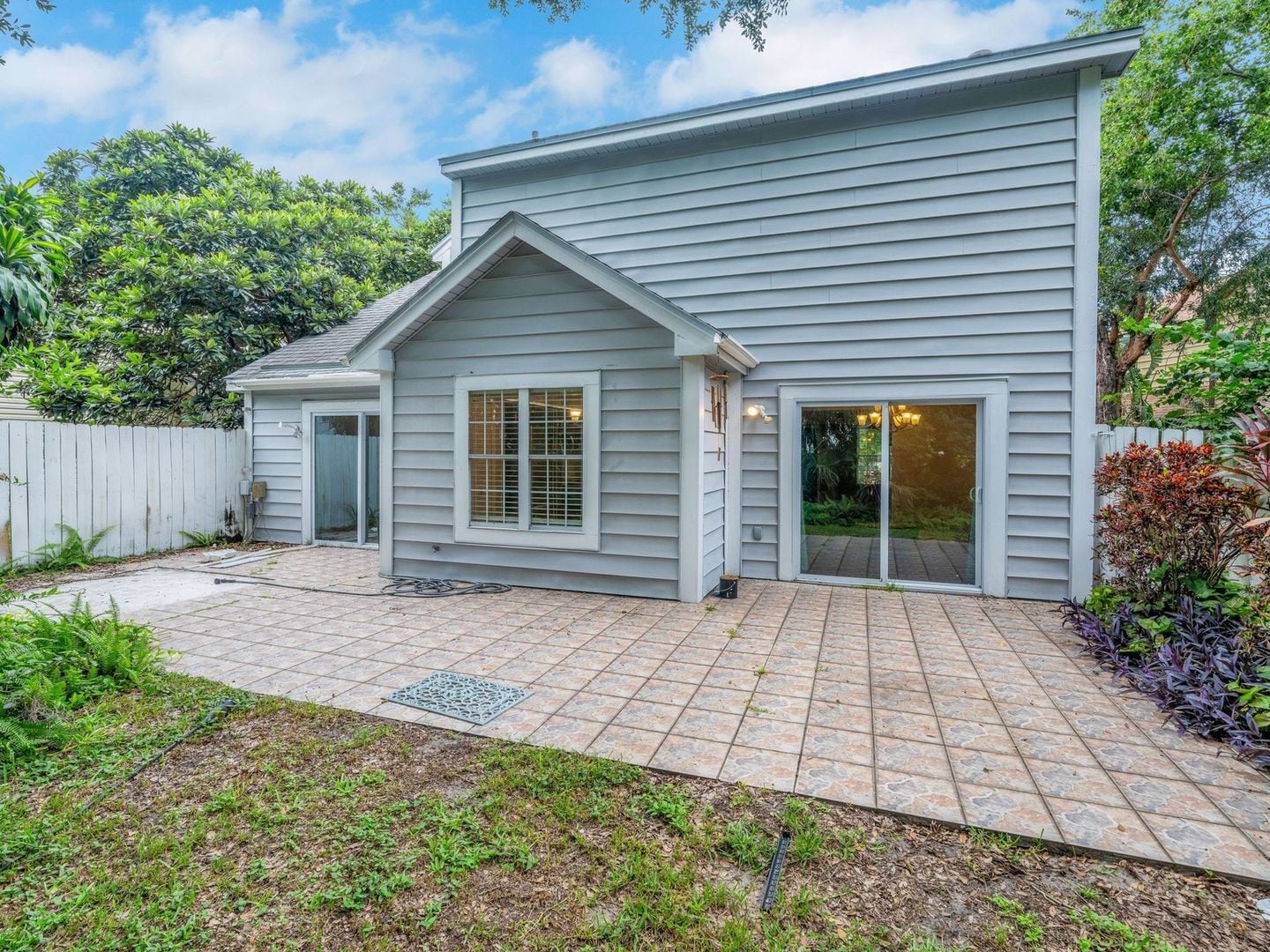Building Photo - 2758 Waymeyer Dr