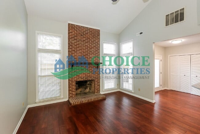 Building Photo - 9223 N Vicksburg Park Ct