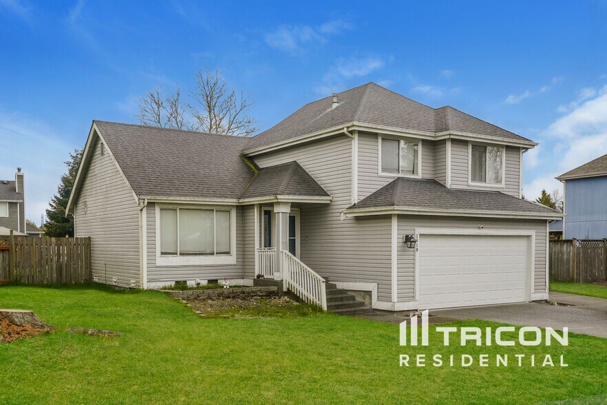 Primary Photo - 3810 212th St Ct E