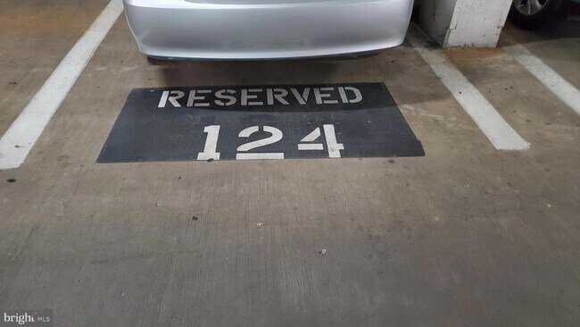 Building Photo - 5809 Nicholson Ln