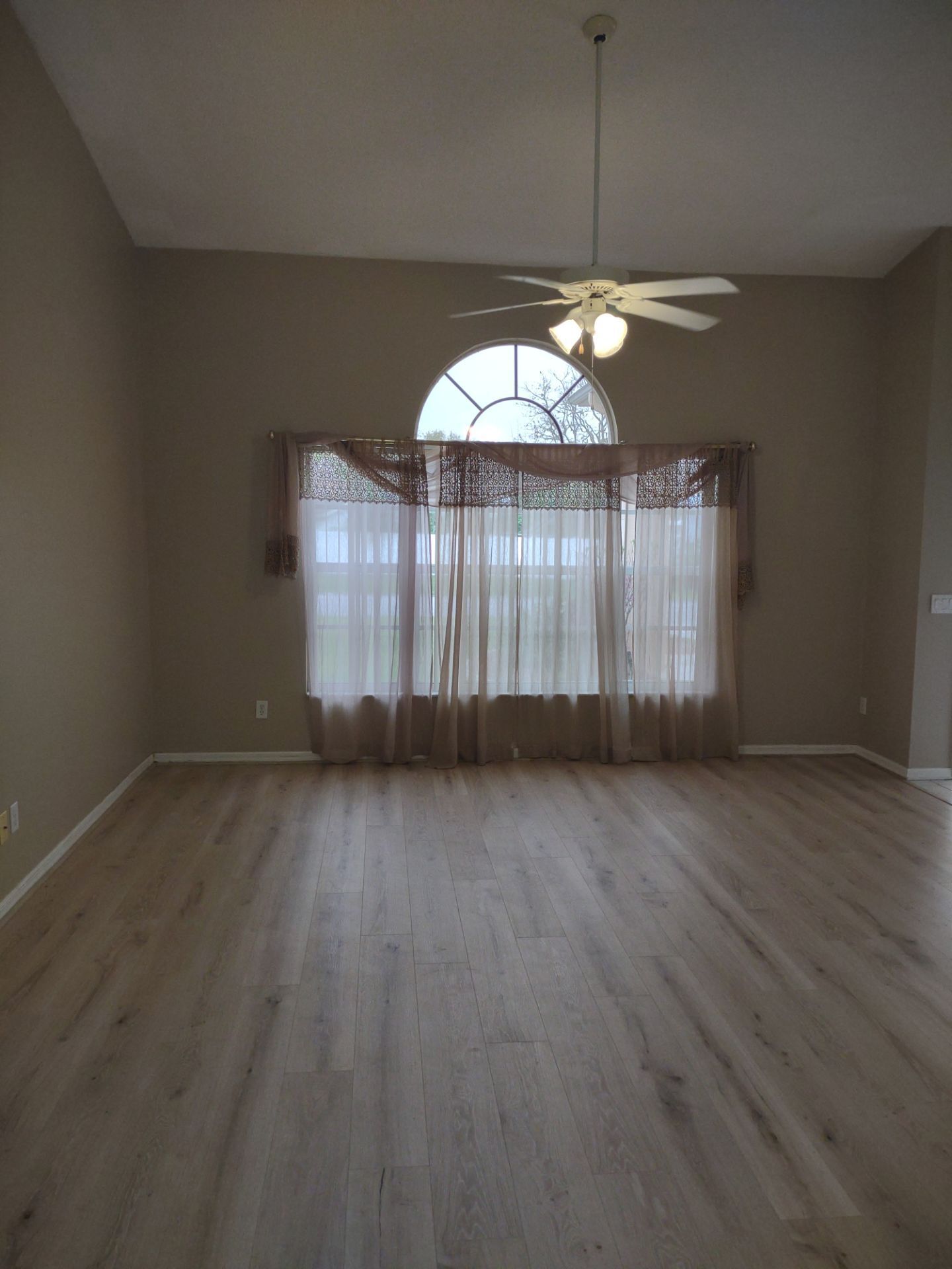 Building Photo - 349 N Turkey Pine Loop