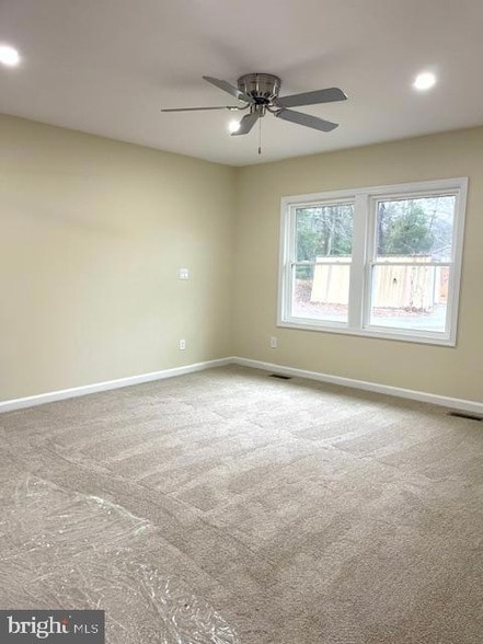 Building Photo - 14589 Kings Hwy