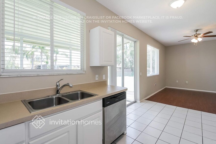 Building Photo - 9106 69th Ave E