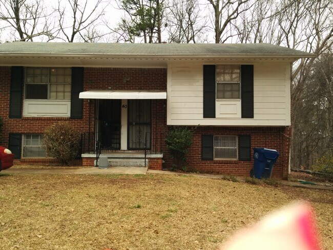 Building Photo - WELCOME HOME!