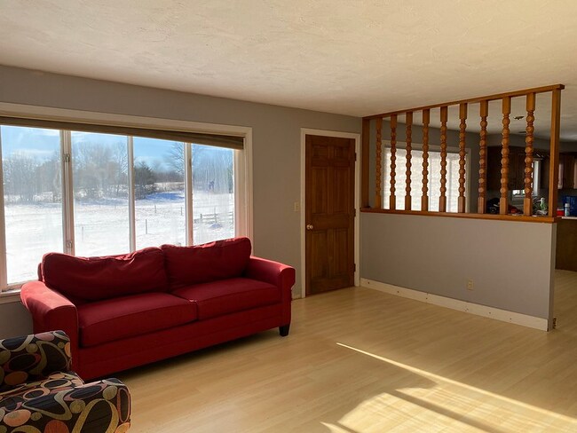 Building Photo - 1619 Alna Rd