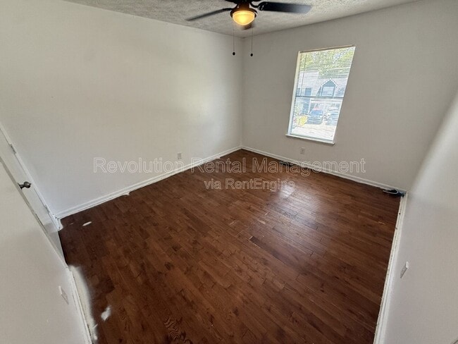 Building Photo - 6645 Smoke Ridge Dr