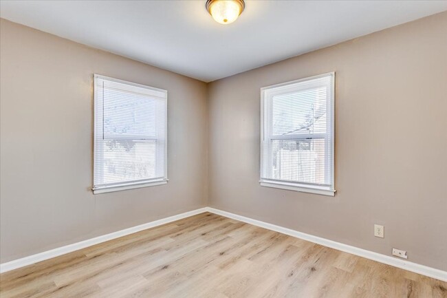 Building Photo - Cozy Single Family home in Southeast Wichita