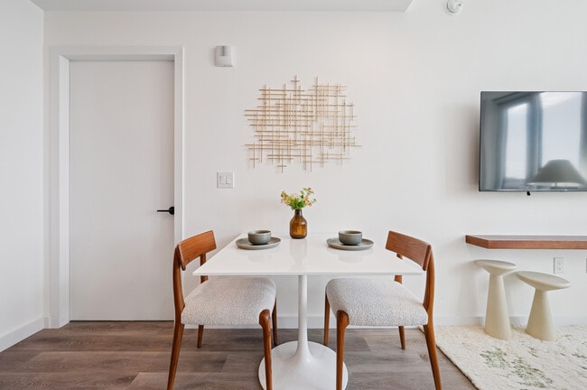 Building Photo - Douglass Street Apartments